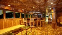AREVARA - Bar and Lounge